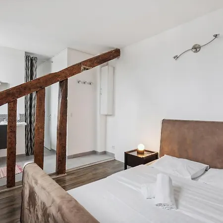 Au Coeur Du Triangle D'or De Apartmán