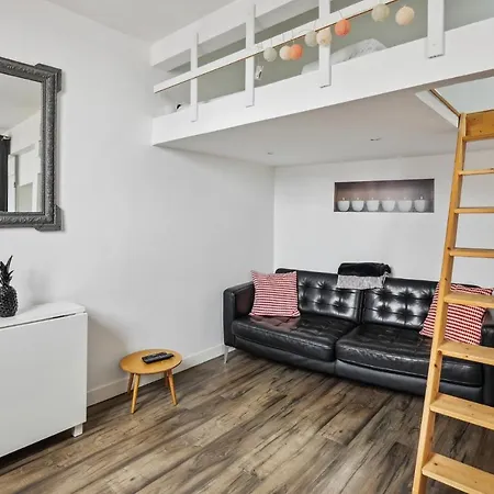 Appartement Au Coeur Du Triangle D'or De Versailles